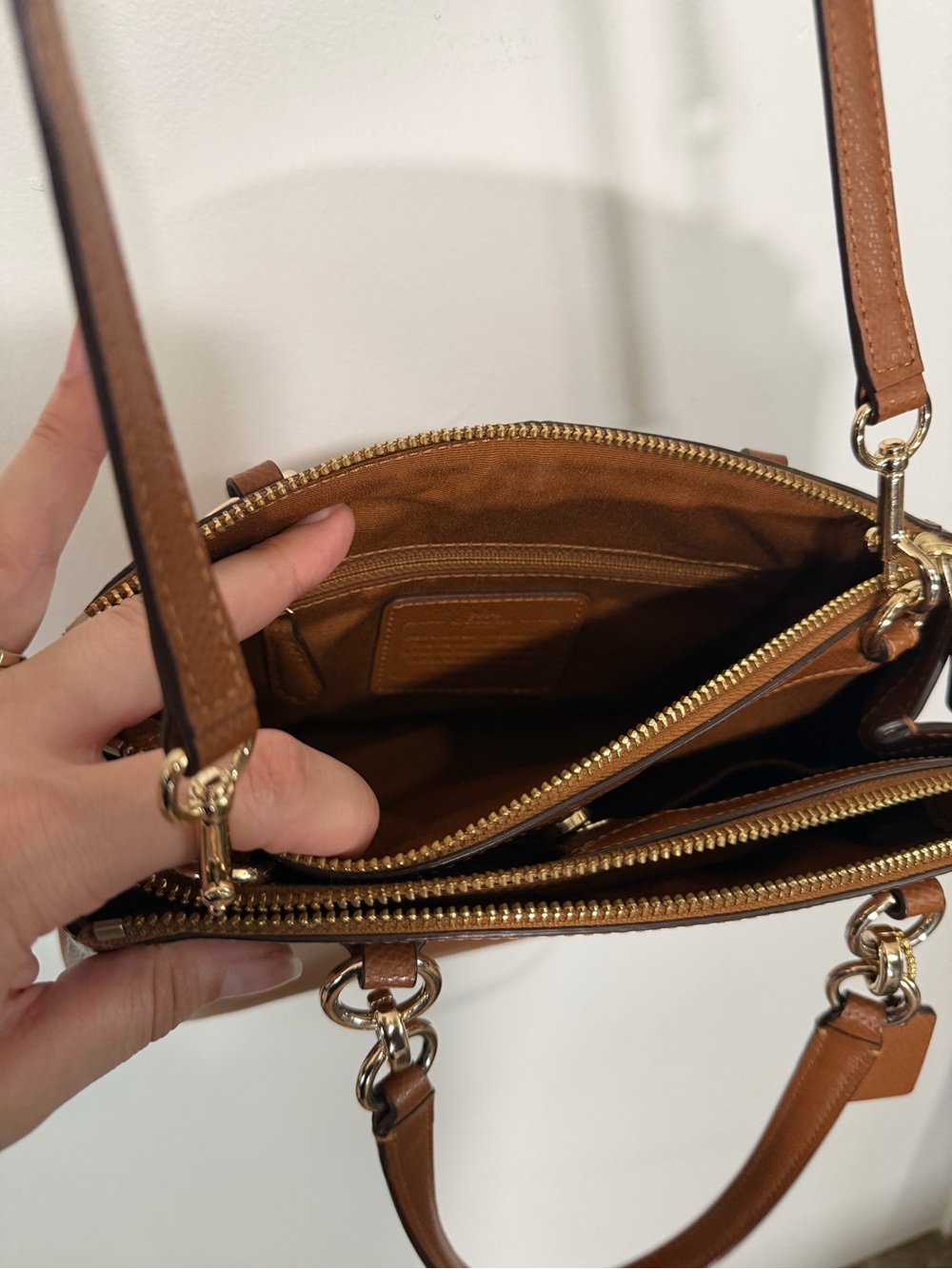Coach Tan Pebbled Leather Tote with Gold Hardware - Picture 10 of 10